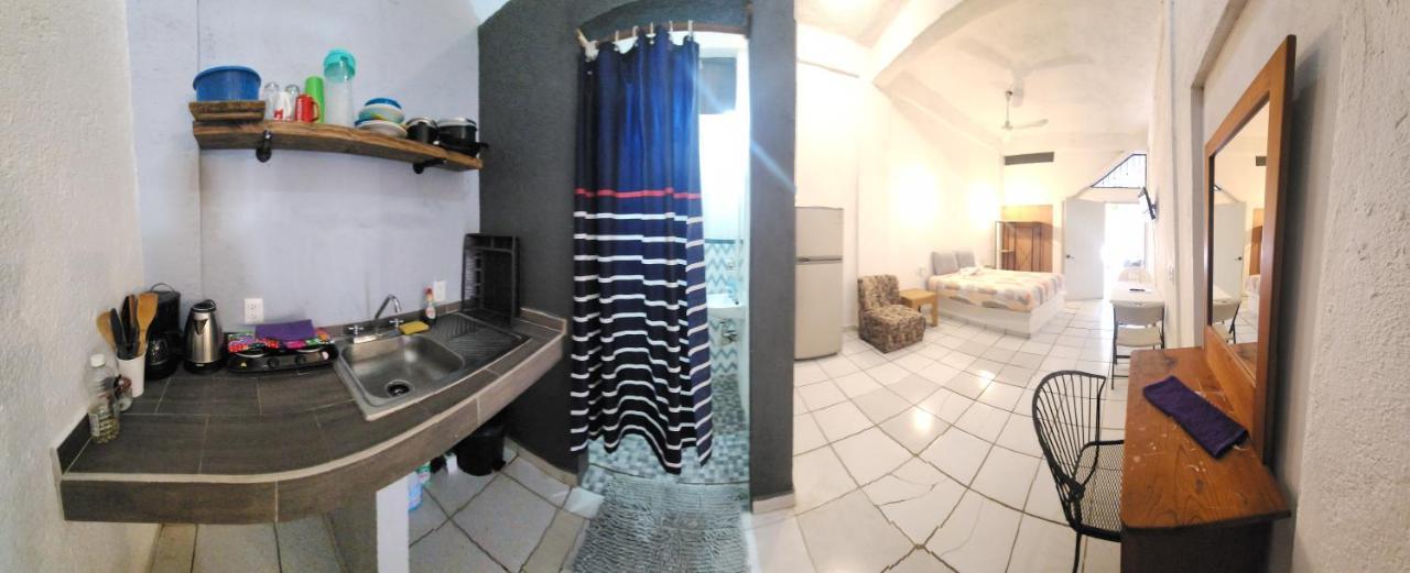 Small Studio Apt 5Min To Dt! Zihuatanejo Exterior foto